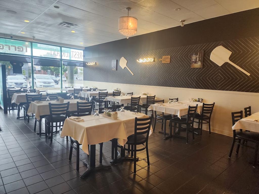 la-divina-restaurant-terrebonne-1750135541056