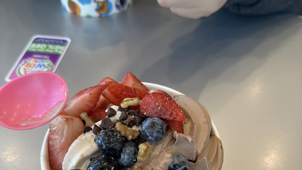 swirl-world-frozen-treats-1