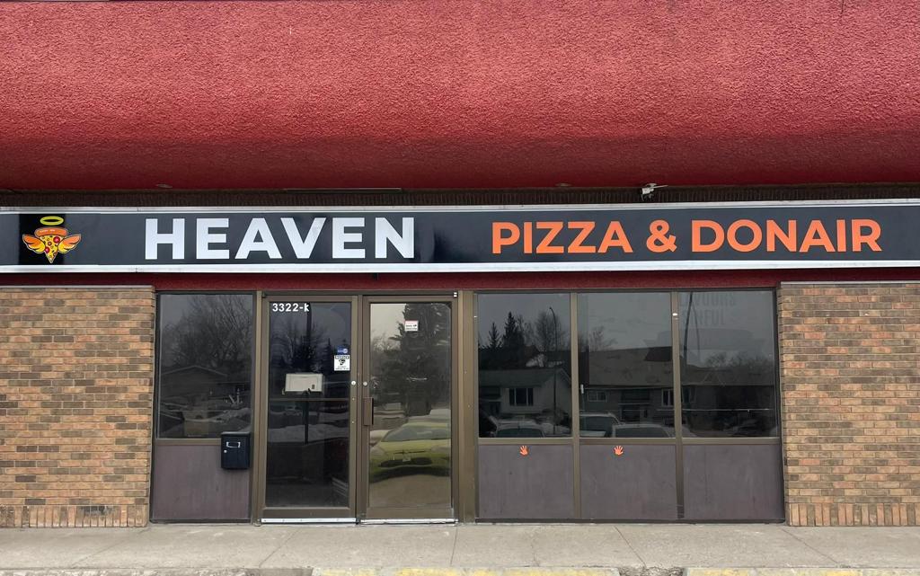 heaven-pizza-and-donair-4