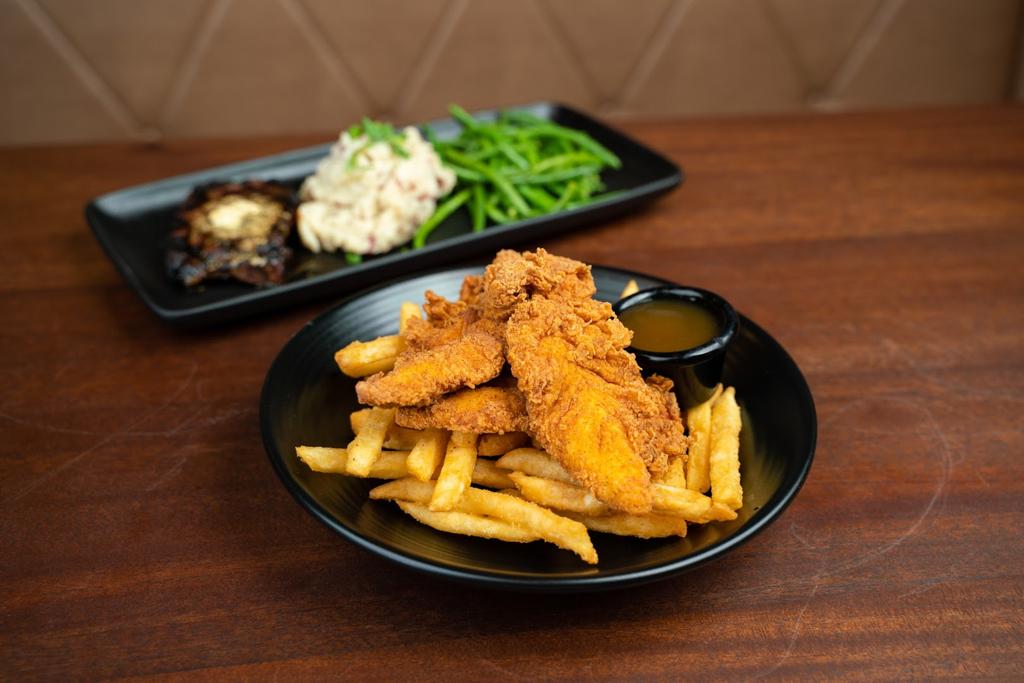 mr-mikes-steakhousecasual-7