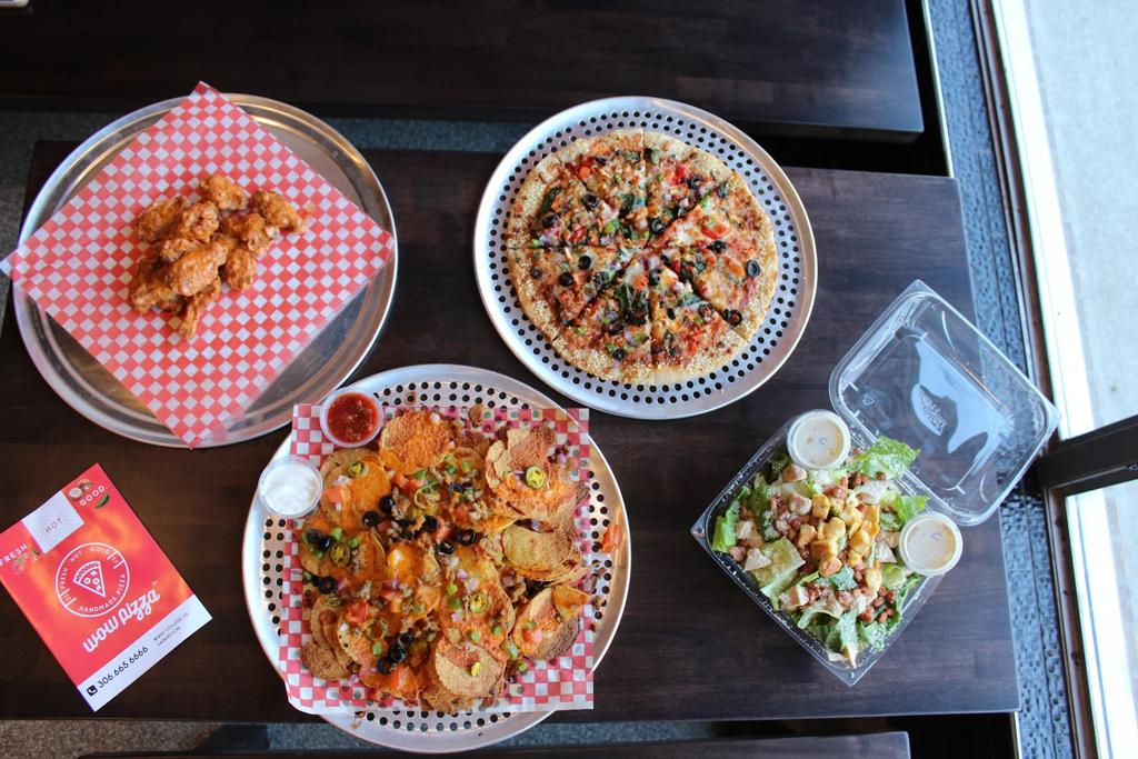 wow-pizza-college-drive-sk-4